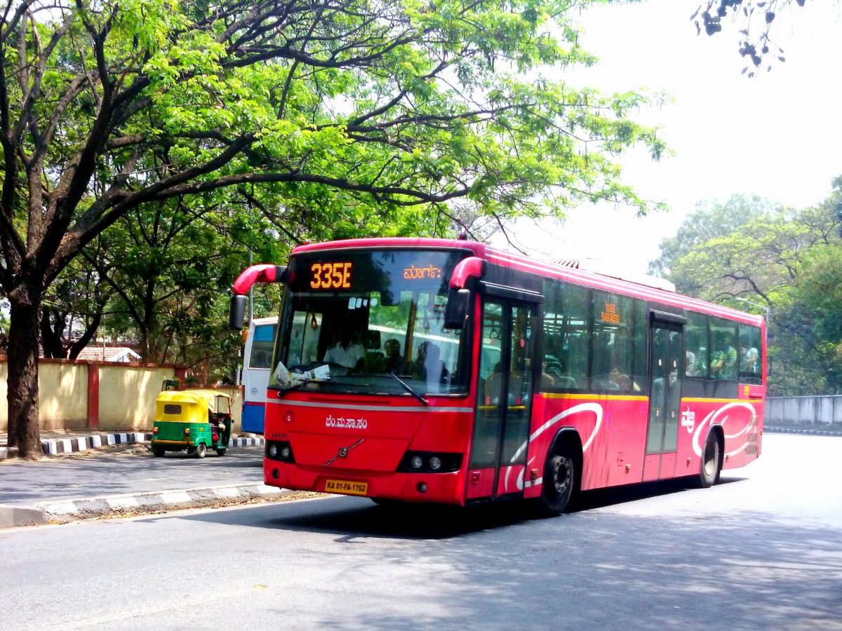 Cluster bus Delhi