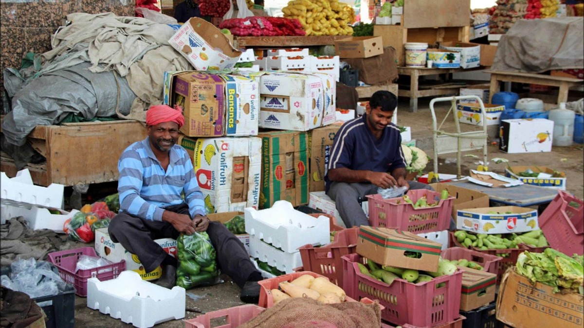 Plastic is heavily used in the markets near Yamuna