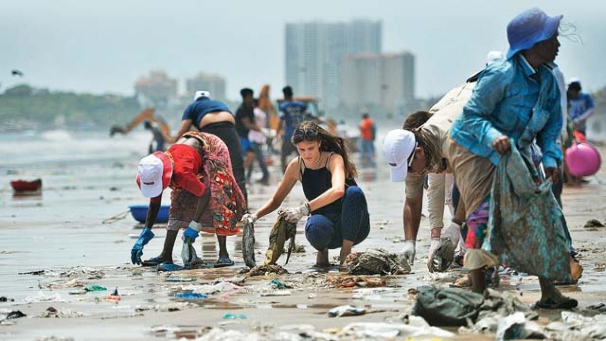 Dadar beach clean-up drive