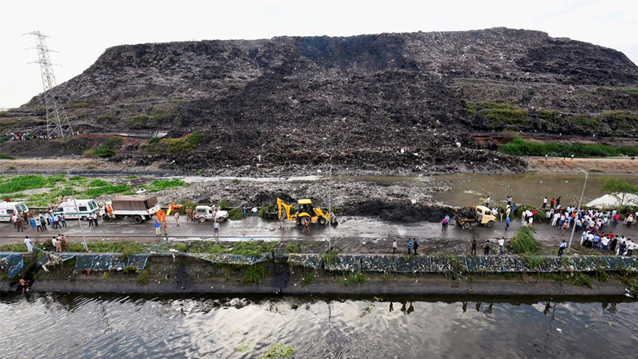 Ghazipur landfill to grow taller than the Taj by 2020 - Urban Update