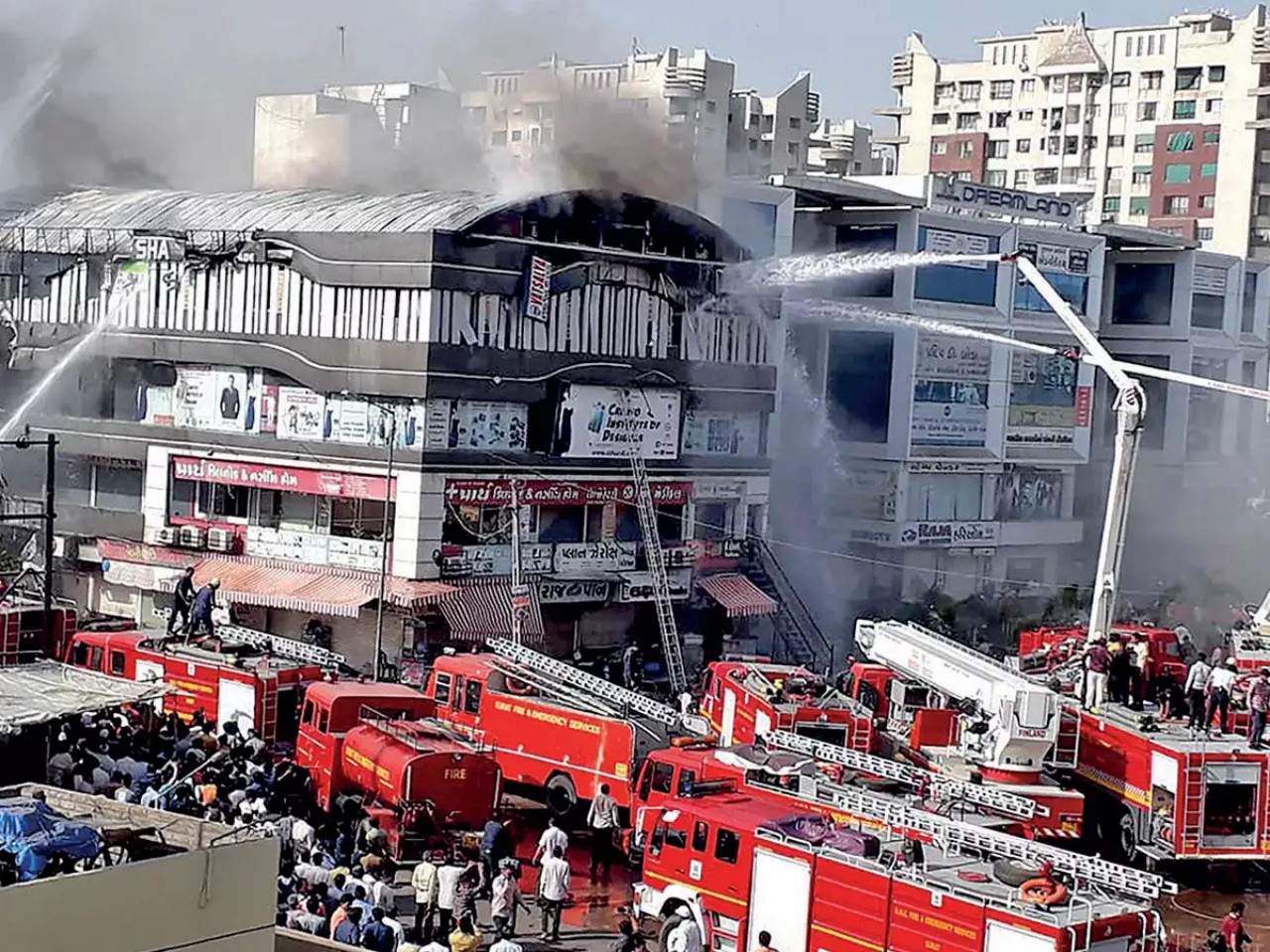 300 rescued after fire broke out in coaching center in Dwarka