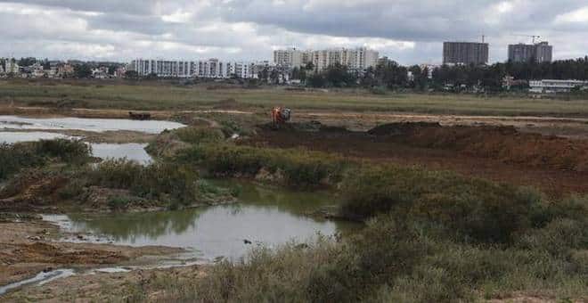 Stop construction of artificial island on Begur lake