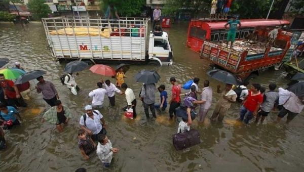Maharashtra floods cause Rs 200 crore loss to transport industry
