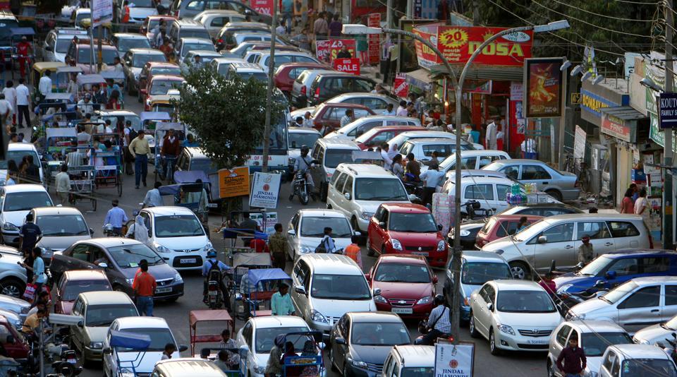 Intimate new parking policy by September 30: SC to Delhi Government
