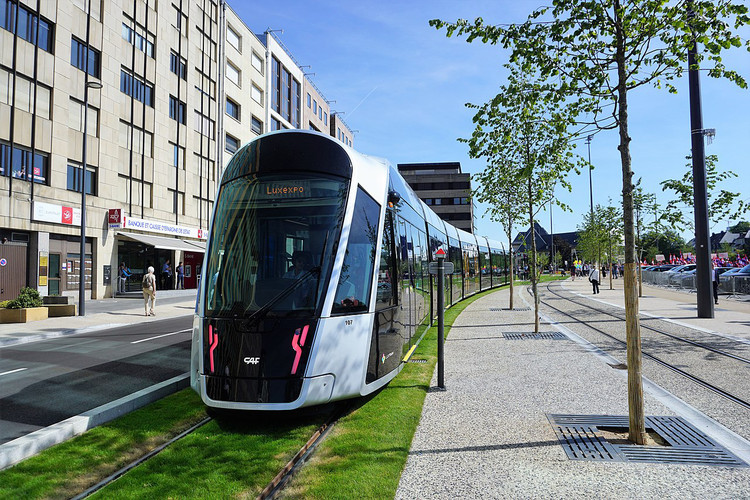 Luxembourg becomes first country to offer free transportation