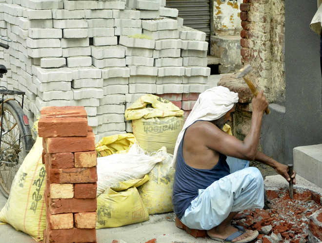 Punjab implements Model Welfare Scheme for construction workers