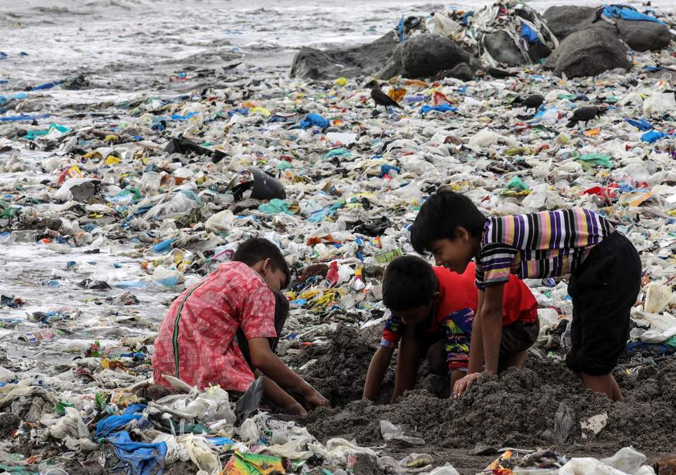 ‘No ban on the manufacturing of single-use plastic in India’