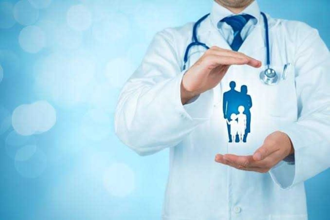 Maharashtra government to provide free health insurance
