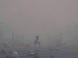 Dense fog consumes Delhi NCR