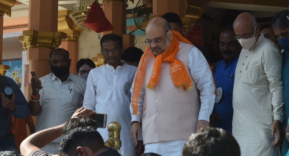 BJP sweeps Gujarat civic body polls, Congress on back foot
