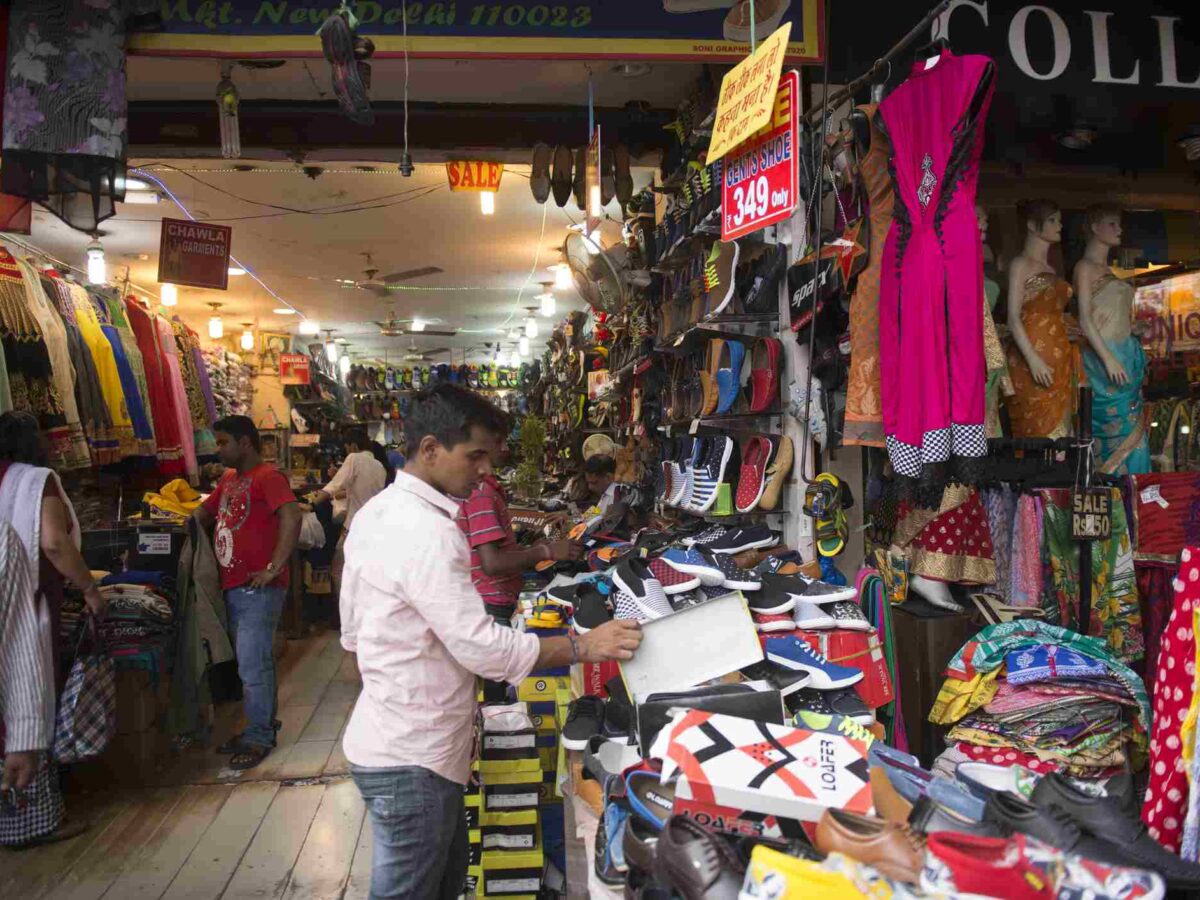 20 markets in Delhi to go plastic free: SDMC