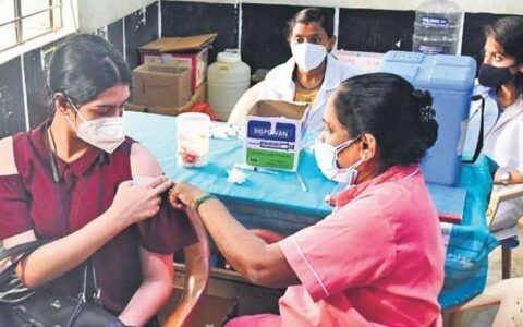 Bengaluru Urban has vaccinated 100% of its population with first dose against COVID