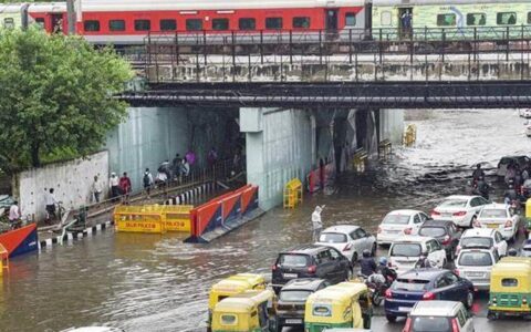 Highest single-day rainfall in 19 years overwhelms Delhi