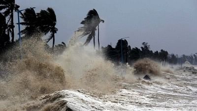 Cyclone Gulab hits Andhra and Odisha coast