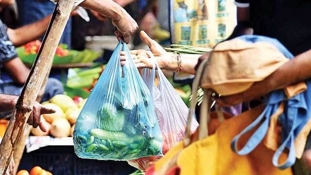 Bengal prohibits plastic bags from July 1