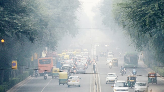 Delhi to redevelop roads, improve water supply and air quality
