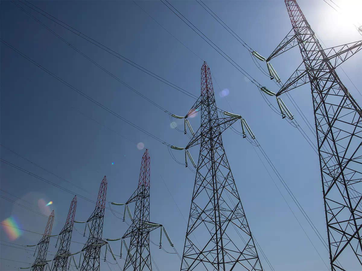 LUCKNOW: For effective execution of the Centre’s Revamped Distribution Sector Scheme (RDSS), Arvind Kumar Sharma, Minister of Energy, Government of Uttar Pradesh, has directed the distribution companies (discoms) to prepare a blueprint to provide electricity to the people of the state around the clock.