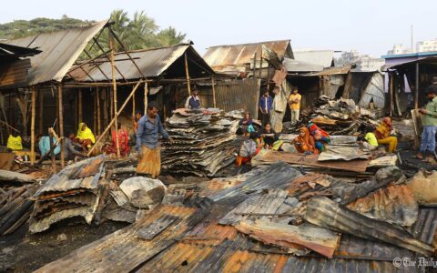 PMC preparing blueprint to allocate plots to slum dwellers
