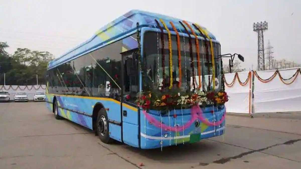 Delhi’s bus fleet will have 80% electric buses by 2025