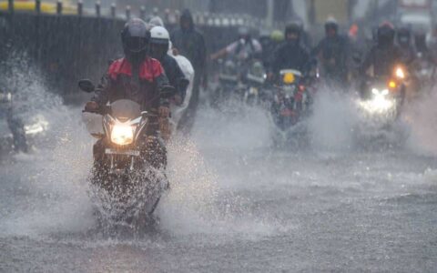 KTR asks officials to brace for any monsoon caused contingencies