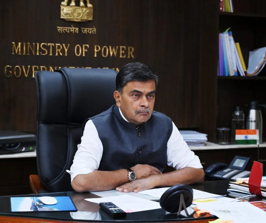 R K Singh leads discussion on Green Hydrogen with stakeholders NEW DELHI: R K Singh, Minister for Power and New and Renewable Energy, Government of India, chaired a meeting with iron and steel industry stakeholders to discuss the pilot projects under the National Green Hydrogen Mission. Addressing the officers and the industry representatives, Singh underlined the government’s thrust on energy transition and how this is important for the iron and steel sector as well. He stressed that the use of green hydrogen in steel making process can help the decarbonisation of the sector. “Our idea is to help you to transition. If we use green hydrogen, then carbon content becomes low; so, we need to think of ways and means of doing that,” he stated. The Minister added that in the wake of trade barriers being put up by developed countries, energy transition is important for the competitiveness of the sector as well. Singh also informed that the funds available under the mission should be used to develop technology for the integration of hydrogen in the steel-making process. “Some manufacturers have already begun to experiment using green hydrogen in the steel sector. The idea of this meeting is to decide the avenues in which the funds can be channeled to accelerate this transition, through a transparent selection process which also addresses the technology gaps that need to be addressed,” he said. The industry representatives shared their concerns regarding the challenges faced in conducting trials. The possibility of executing projects by a consortium was also discussed. The Minister directed that all efforts should be made to zero in on the right technology and pathways for decarbonisation of the steel sector. If the need arises, additional funds can be allocated, besides the Rs 455 crores already allocated for the steel sector under the National Green Hydrogen Mission, said the Minister.