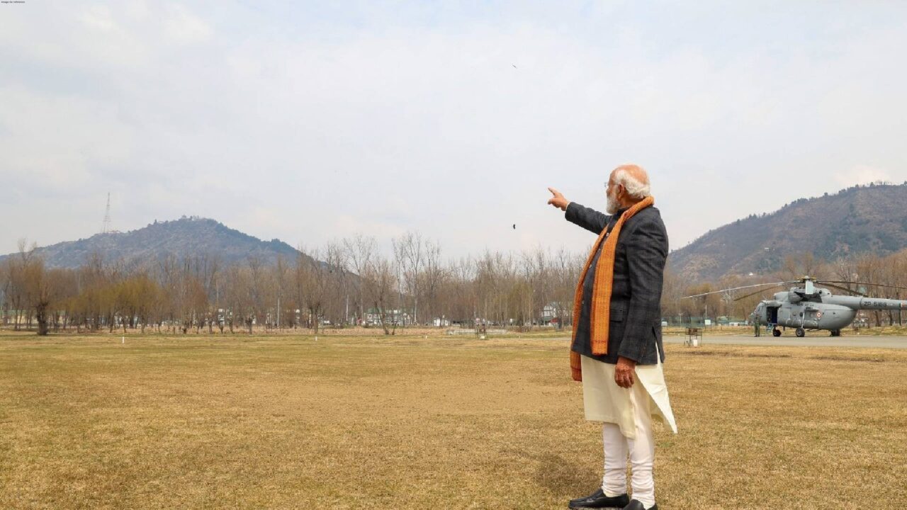 “I’ve come to win hearts”: PM Modi in Srinagar SRINAGAR, Jammu and Kashmir: Prime Minister of India, Narendra Modi unveiled multiple development projects worth more than Rs 6,400 crore, during the ‘Viksit Bharat Viksit Jammu Kashmir’ programme at Srinagar’s Bakshi Stadium. This is Modi’s first visit to the Kashmir valley after the abrogation of Article 370 in August 2019. Addressing a public rally, Modi said that he was “elated to be amongst the wonderful people of Srinagar... dil jeetne aaya hun...( I have come to win hearts...)” While speaking at the Bakshi stadium, Modi stated, “Development projects being dedicated today will boost the development of Jammu and Kashmir. A developed Jammu and Kashmir priority for developed India.” He further mentioned that there was an era when the people of Jammu and Kashmir were deprived of benefits. “There was an era when law implemented in other parts of the country could not be implemented in Jammu and Kashmir, when schemes for the welfare of the poor were implemented across the country, but our brothers and sisters of Jammu and Kashmir were deprived of the benefits. See now, how the times have changed.” He highlighted about the developmental projects in the region. “Today, I got the opportunity to inaugurate several development projects related to tourism (…)Jammu and Kashmir is not just a region; it is the forehead of India. Viksit Jammu and Kashmir is the priority of Viksit Bharat,” he said.