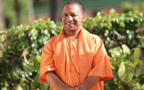 Yogi unveils Rs 1878 cr development projects; forecasts India to become 3rd largest economy GORAKHPUR, Uttar Pradesh: The Chief Minister of Uttar Pradesh, Yogi Adityanath inaugurated 76 development projects worth Rs 1,878 crore in Gorakhpur. While addressing the crowd, CM Yogi mentioned that the country is expected to become the third-largest economy in the world during the third term of the Modi government. “Becoming the third largest economy means the income of every person in the country will increase manifold. This will also ensure 100 per cent saturation of every public welfare scheme,” he said. He highlighted that the country has transformed in the last ten years and has jumped from being the world’s eleventh to the fifth-largest economy in the world. The CM laid the foundation stone for 25 projects and inaugurated 51 projects, including the New Township Rapti Nagar Extension and sports city. He distributed allotment certificates to the street vendors who got kiosks in Naya Savera. He stated that the country is connected with the Prime Minister Narendra Modi’s vision of a developed India and with that the vision will be fulfilled through ‘Developed Uttar Pradesh’.