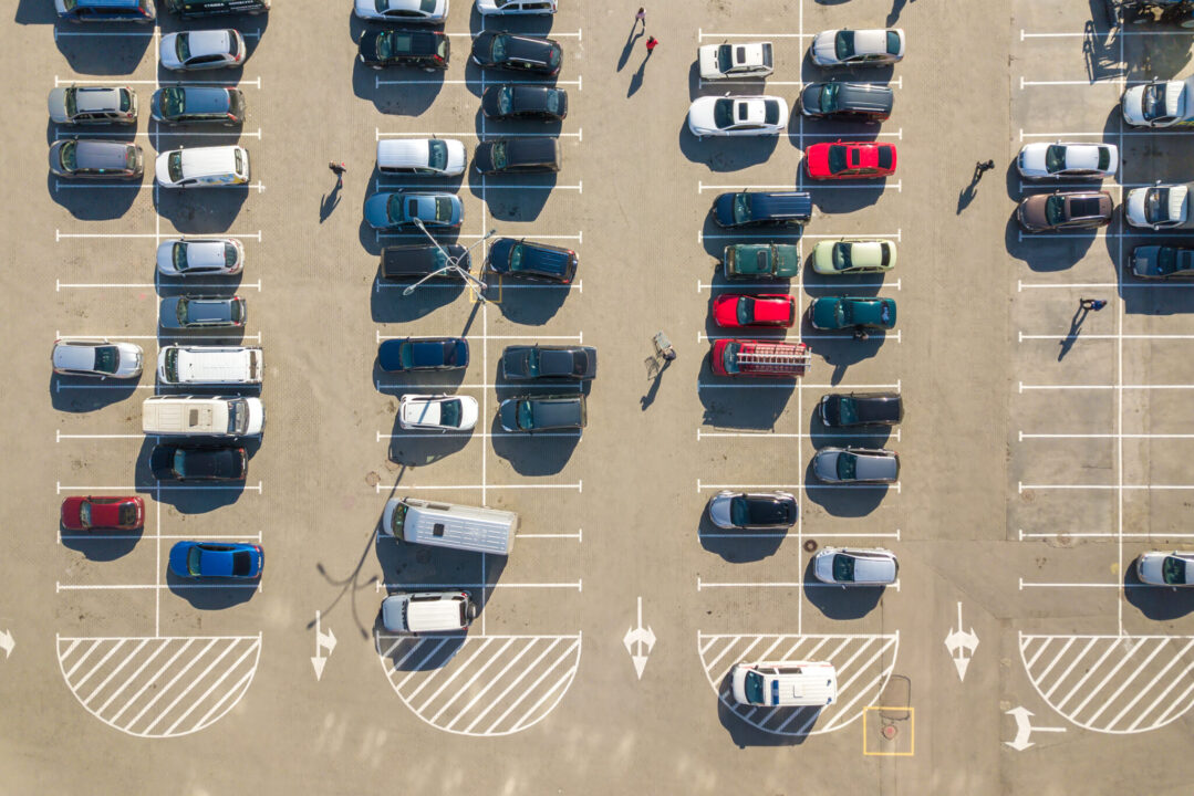 NEW DELHI: Starting November 1, residents of Delhi will face higher parking fees for their vehicles. This change follows a directive from the Commission for Air Quality Management (CAQM), which has instructed the Municipal Corporation of Delhi (MCD), the New Delhi Municipal Council (NDMC), and the Delhi Cantonment Board (DCB) to review and increase parking charges for private vehicles. The aim is to help reduce air pollution and encourage more people to use public transport.