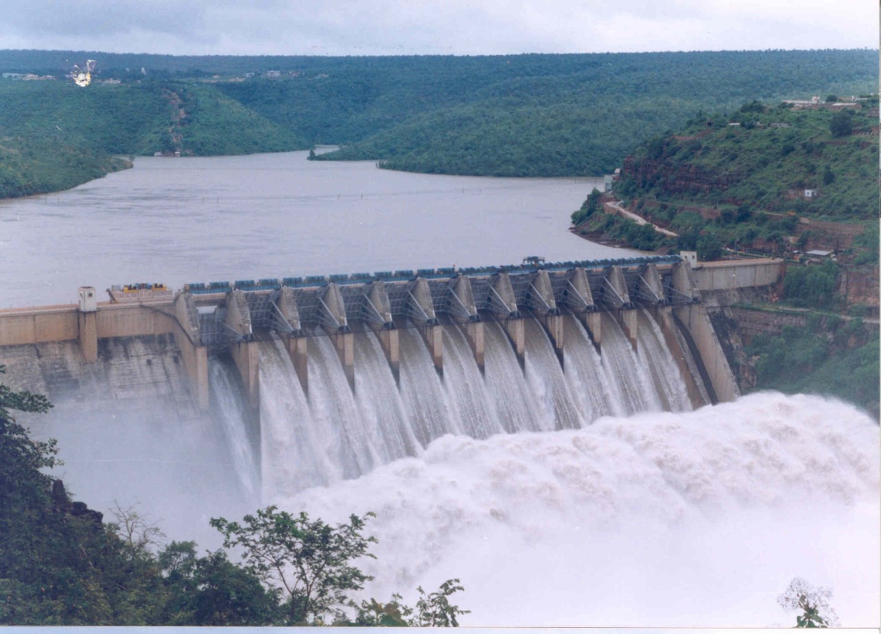 Water levels of Bhakra and Pong dam remain high despite standard rainfall