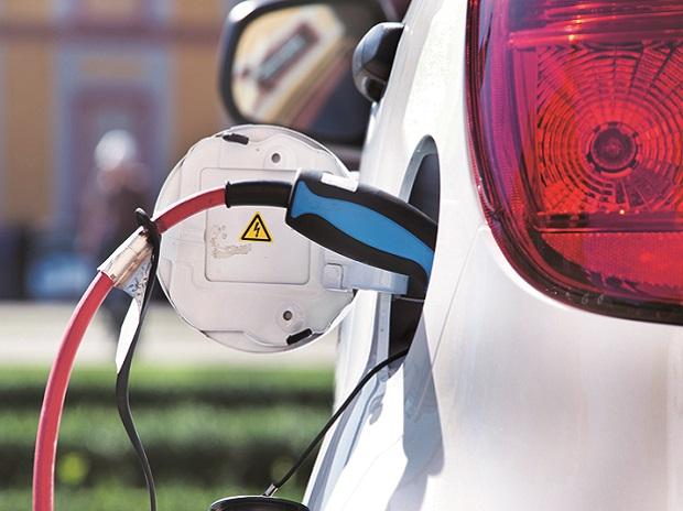 EV financing industry will be worth 3.7 lakh crore by 2030: Report