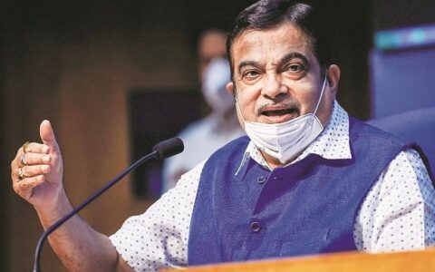 Gadkari proposes incentives on road tax for drivers with scrapping certificate