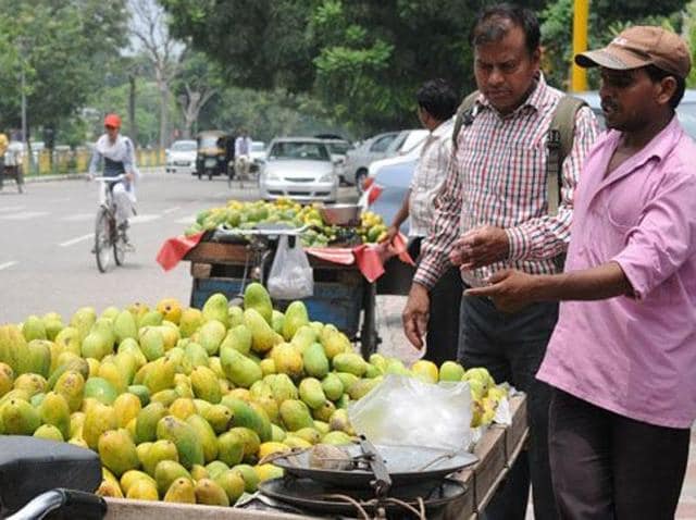 Bhubaneswar MC to provide COVID assistance to 12,000 street vendors