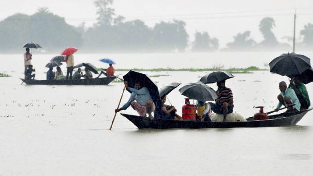 Army carries out flood relief operation | Assam Times