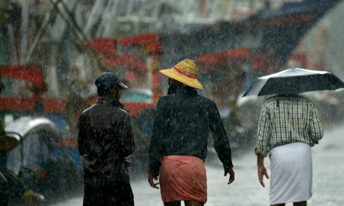 THIRUVANANTHAPURAM, Kerala: The Southwest monsoon arrived early, making its onset two days ahead of schedule over Kerala and bringing heavy rainfall to several areas of the state. Ernakulam, Kottayam, and Idukki have experienced severe downpours, leading to landslides, waterlogging, and the uprooting of trees. In the Poochapra and Kolappra areas of Idukki, landslides and uprooted trees caused damage to some houses and vehicles, although no casualties were reported. Due to the potential threat of mudslides, traffic restrictions were implemented along the Thodupuzha-Puliyanmala state highway. Additionally, the authorities in Idukki raised five shutters of the Malankara Dam and advised residents living along the banks of the Thodupuzha and Muvattupuzha rivers to be cautious. In neighboring Kottayam district, people residing near the Meenachal and Manimala rivers were also urged to stay vigilant due to heavy rainfall in various parts of the district.