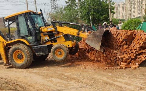 GMDA removes encroachments from 3.7 km stretch